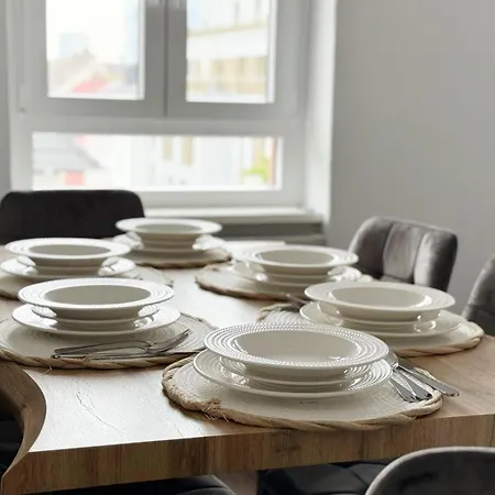 200m2 12 Personen O2 Eg